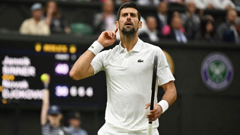 Djokovic casi ni se despeina ante Sinner y se mete a la final de Wimbledon