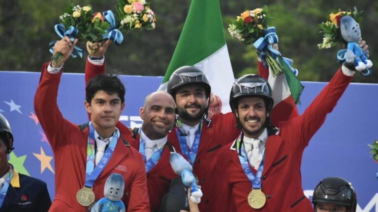 México es medalla de oro en salto ecuestre por equipo