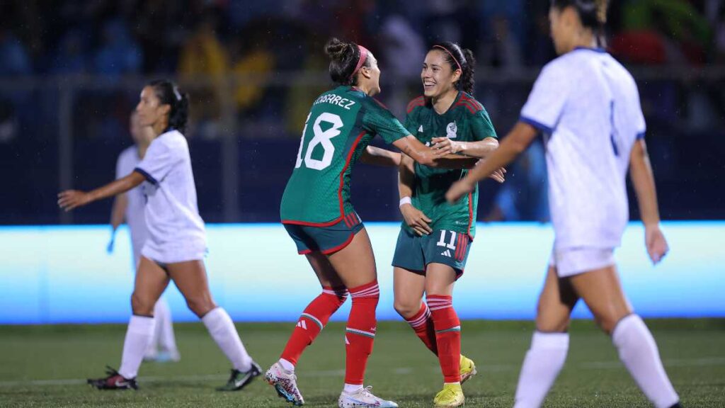 La selección mexicana femenil se impone a El Salvador y accede a las semifinales en San Salvador 2023