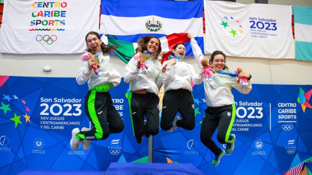 México se lleva el oro en el florete femenino de los Juegos Centroamericanos | @COM_Mexico