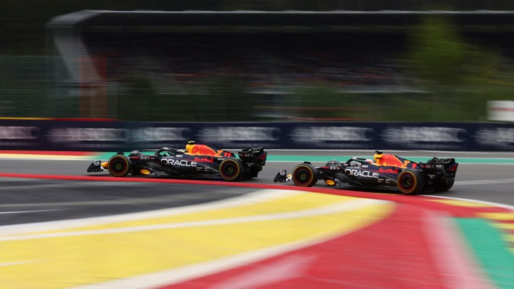 Max Verstappen y Checo Pérez vuelven a demostrar el poderío de Red Bull al realizar el 1-2 en el Gran Premio de Bélgica.