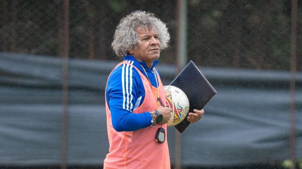 Alberto Gamero, en un entrenamiento. - @MillosFCoficial.