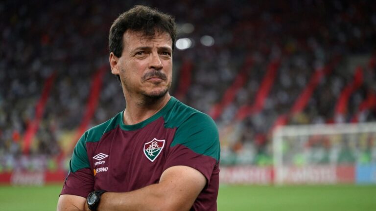 Fernando Diniz, el nuevo técnico interino de Brasil mientras dirige simultáneamente a Fluminense