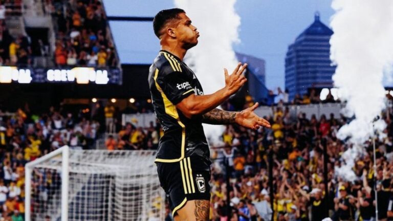 El gol de fantasía del ‘Cucho’ Hernández en la MLS que le da la vuelta al mundo