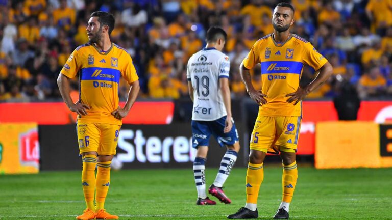 Puebla arruina la fiesta del campeón Tigres en el Volcán