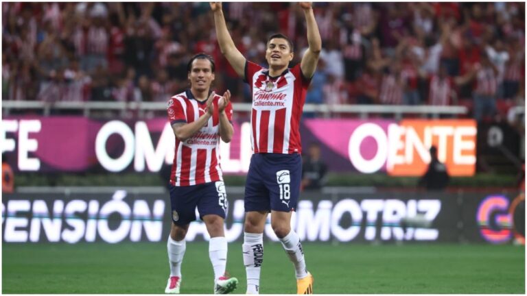 Las Chivas acarician el liderato general de la Liga MX tras clavarle tres goles al Atlético San Luis