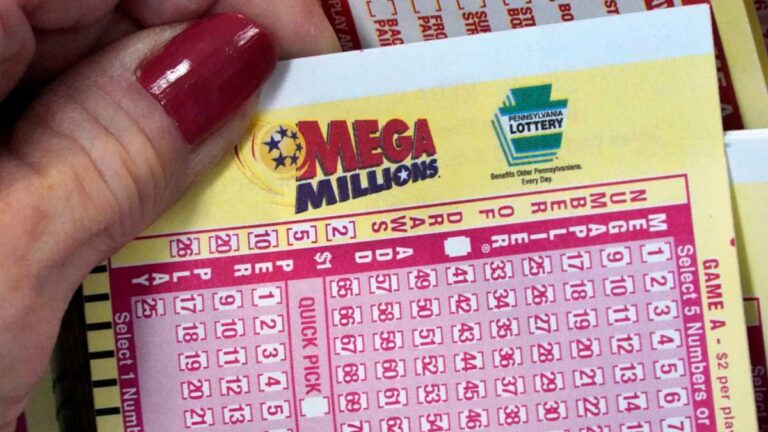 Mega Millions sube su premio a 820 millones para el sorteo del martes, el quinto más grande de su historia