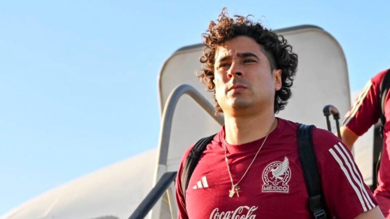 Guillermo Ochoa explota contra la Concacaf por las condiciones de las canchas en la Copa Oro