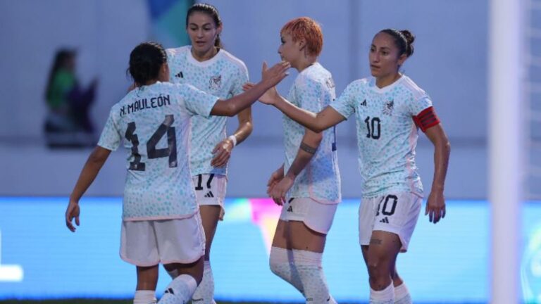 La selección mexicana femenil golea a Jamaica y avanza con paso perfecto