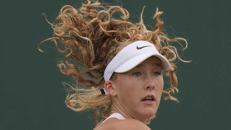 ¡De Cenicienta! Mirra Andreeva se mete a octavos de final de Wimbledon