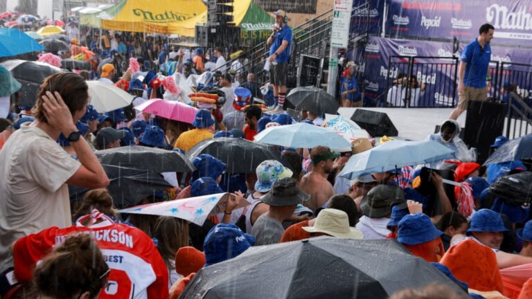 Cancelan el Nathan’s Famous Hot Dog Eating Contest por mal clima