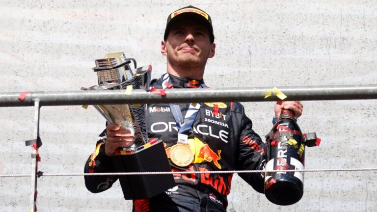 ¡Otra vez! Red Bull rompe el trofeo de primer lugar de Max Verstappen en semanas consecutivas