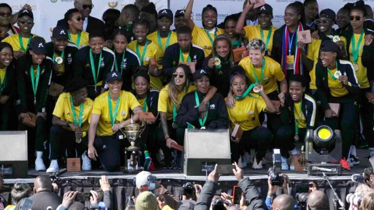 Las jugadoras de Sudáfrica boicotean a la selección en partido amistoso para exigir los premios económicos en el Mundial