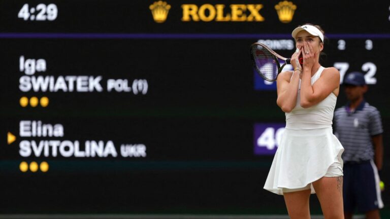 Elina Svitolina elimina a Iga Swiatek y sigue soñando en Wimbledon