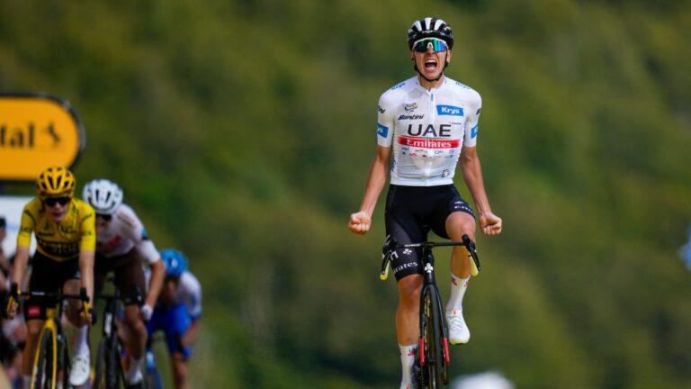 Tadej Pogačar impresiona con victoria en penúltima etapa, pero Vingegaard se acerca al título del Tour de Francia