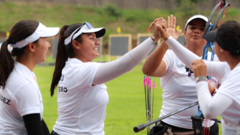 México, oro en tiro con arco compuesto por equipos femenil; el conjunto varonil se queda con la plata