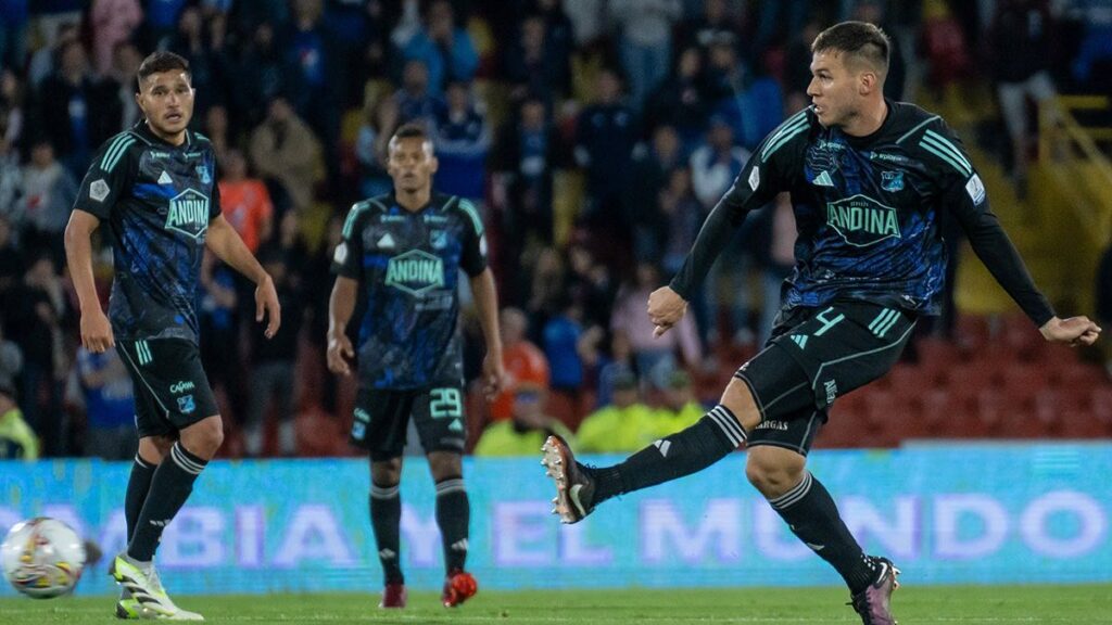 Juan Pablo Vargas, durante el partido. - @MillosFCoficial.