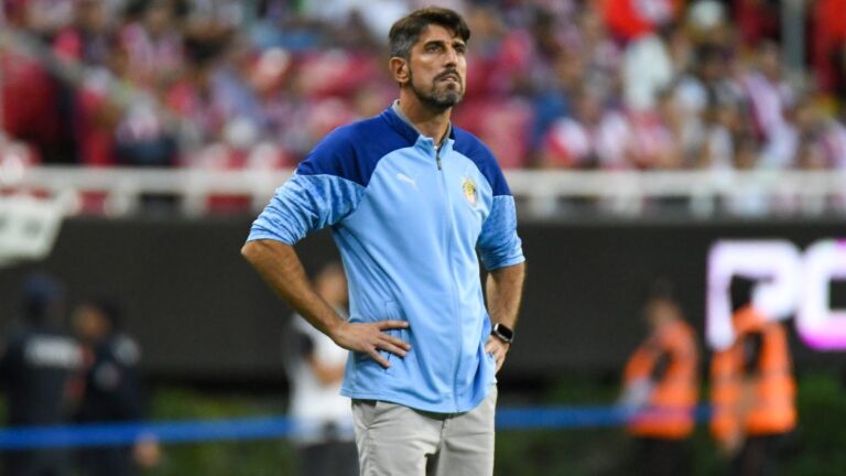 Veljko Paunovic: “Hay que saber aproximarse al jugador mexicano al ofrecerle salir de su zona de confort”