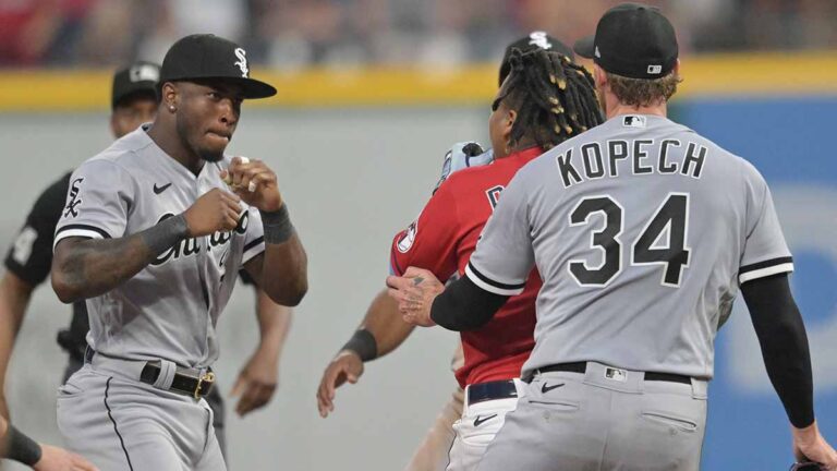 José Ramírez y Tim Anderson protagonizan pelea ‘a puño limpio’ en el White Sox vs Guardians