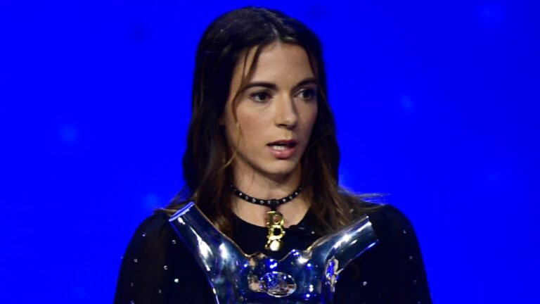 Aitana Bonmatí, tras el MVP de la UEFA: “No podemos permitir el abuso de poder ni las faltas  de respeto”