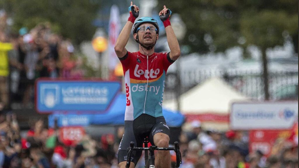 Andreas Kron gana la segunda etapa de la Vuelta a España. AP