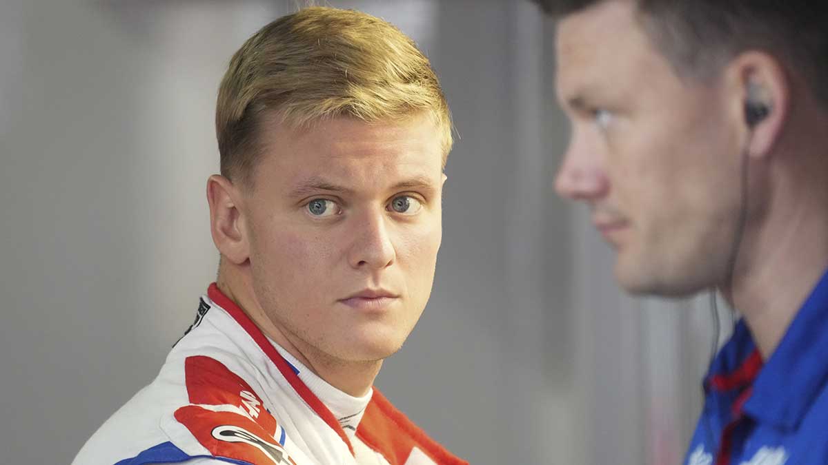 Mick Schumacher podría volver a la F1 en 2024 en lugar de Logan