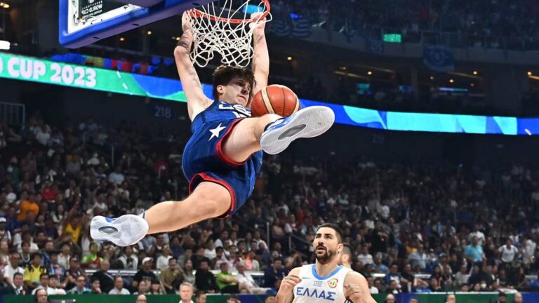 El Dream Team aplasta a una Grecia impotente sin Giannis y aseguran el pase a la segunda ronda del Mundial FIBA