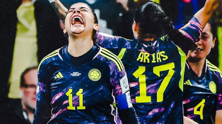 Catalina Usme, una zurda indomable que tiene a Colombia en cuartos de un Mundial