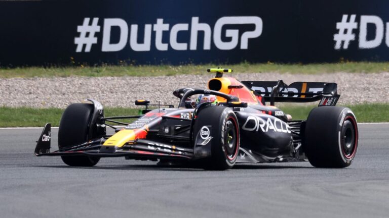 Checo Pérez finaliza cuarto en la primera práctica del GP de Países Bajos; Verstappen lidera