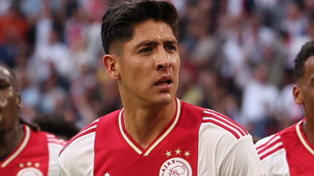 Edson Álvarez cumple su sueño de jugar en la Premier League | Reuters