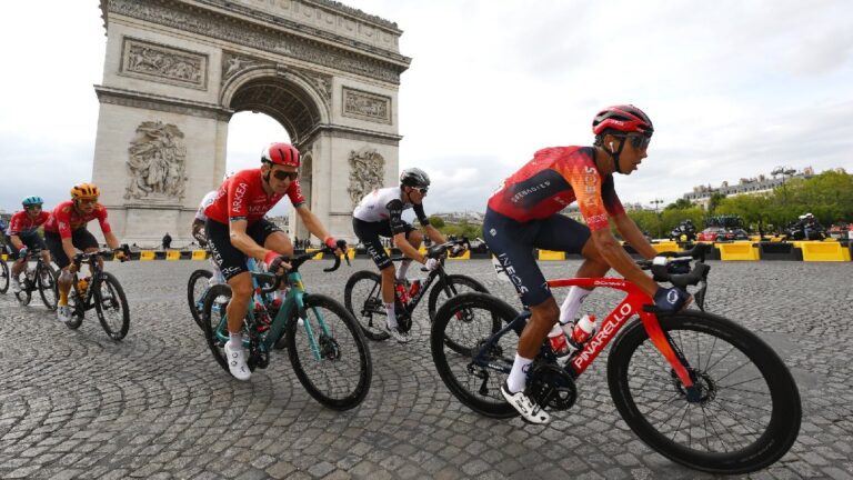 Enhorabuena: Ineos confirma la presencia de Egan Bernal en la Vuelta a España 2023