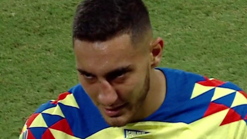 Increíble lesión en la nariz de Sebastián Cáceres