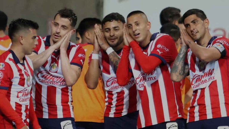 Chivas vence a Tijuana y se mantiene de líder en la Liga MX