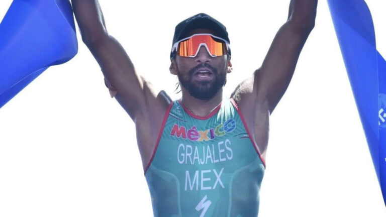 ¡Oro para México! Crisanto Grajales se corona en la Copa del Mundo de Triatlón China 2023