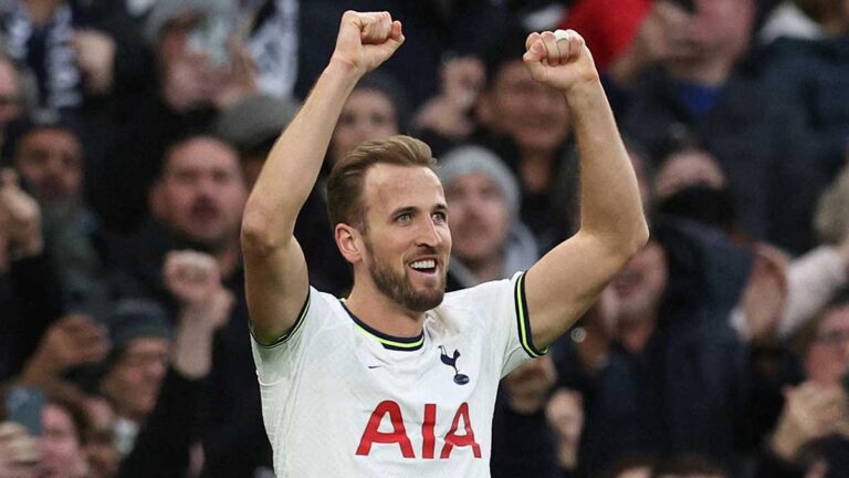 El Bayern Munich ficha a Harry Kane por… ¡100 MILLONES de euros!