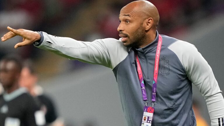 La Federación Francesa de Fútbol oficializa a Thierry Henry como nuevo técnico de la sub-21