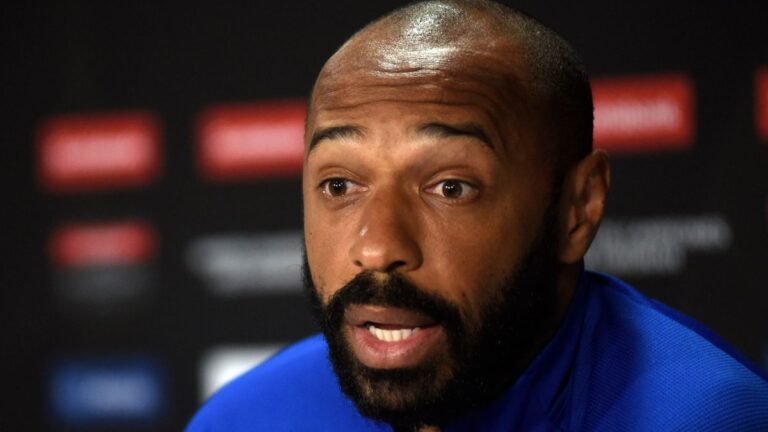 Thierry Henry asume el compromiso de llevar a Francia al oro olímpico en Paris 2024