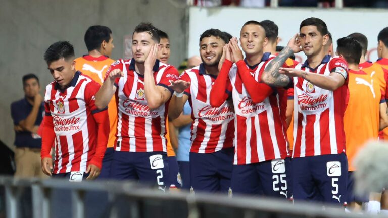 Chivas no suelta el liderato en el torneo al vencer a Tijuana y sumar su cuarta victoria en el Apertura 2023