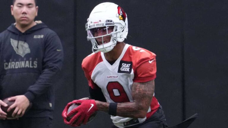 Cardinals cambia a Isaiah Simmons a los Giants