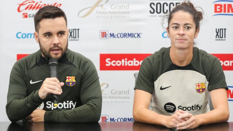 El técnico del Barcelona Femenil exige consecuencias en el Caso Rubiales y muestra su apoyo a Jennifer Hermoso
