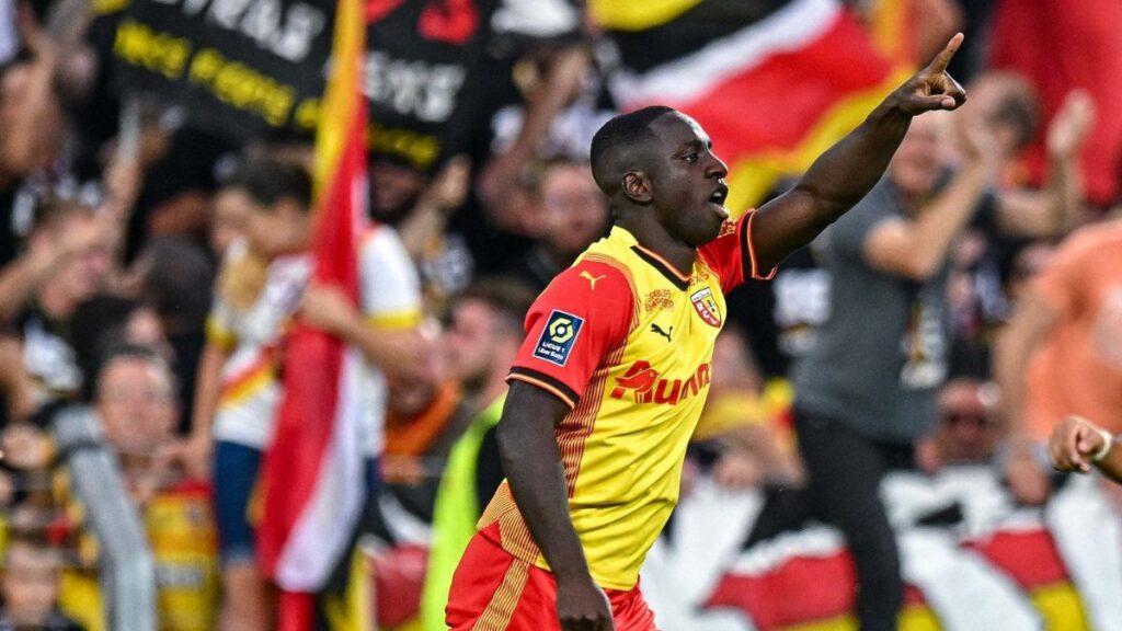 Déiver Machado celebra el gol. - @Ligue1UberEats.