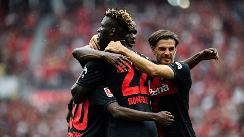 Jugadores de Bayer Leverkusen celebran un gol. - @bayer04fussball.