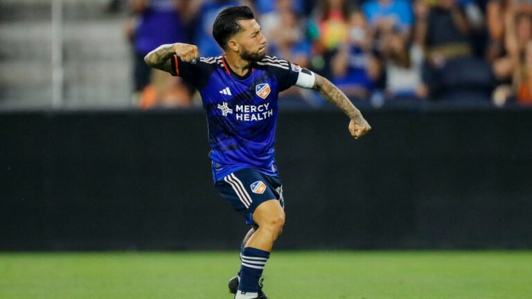 Lucho Acosta se postula para jugar con Estados Unidos el Mundial de 2026: “Honestamente estaré encantando”
