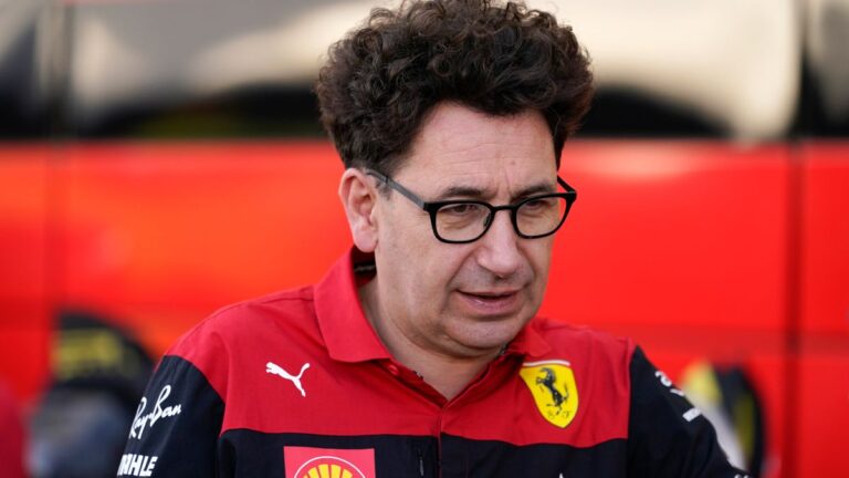Mattia Binotto podría llegar a Alpine junto a ingenieros de Ferrari