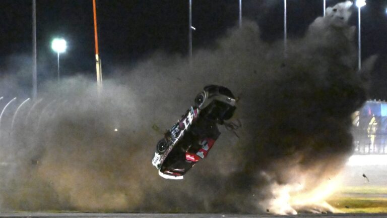 Ryan Preece sale del hospital tras un brutal accidente en Daytona