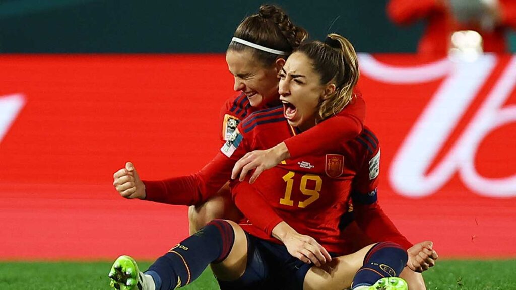 Olga Carmona celebra el gol del triunfo para España. Reuters
