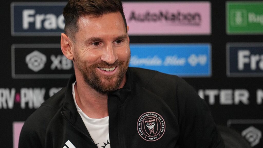 Messi se sincera: "Mi salida a París es algo que no deseaba" | Reuters