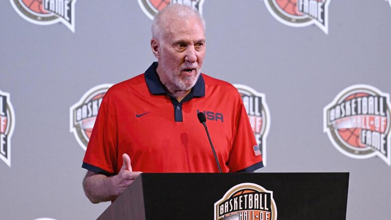 Popovich ingresará al Salón de la Fama del básquetbol