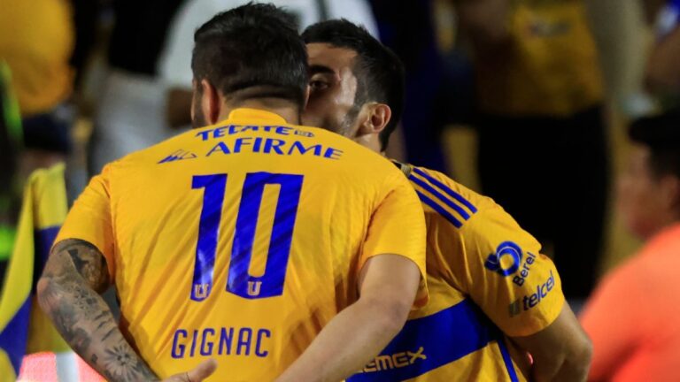 Juan Pablo Vigón le da la victoria a Tigres y festeja con un beso a Gignac