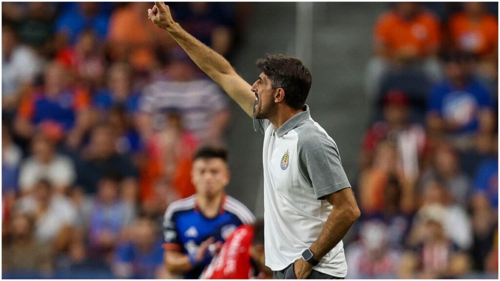 Veljko Paunovic critica el arbitraje | Reuters; Stratman-USA TODAY Sports 